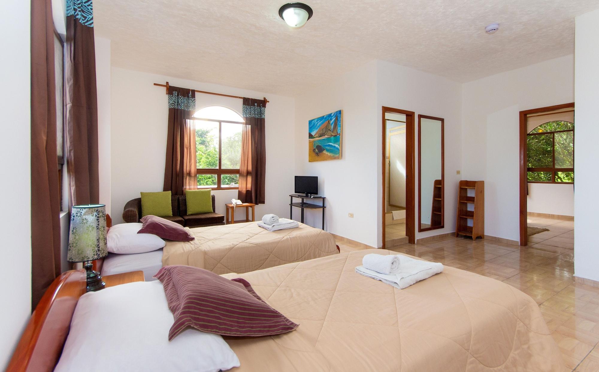 Hotel Twin Galapagos Puerto Ayora  Buitenkant foto
