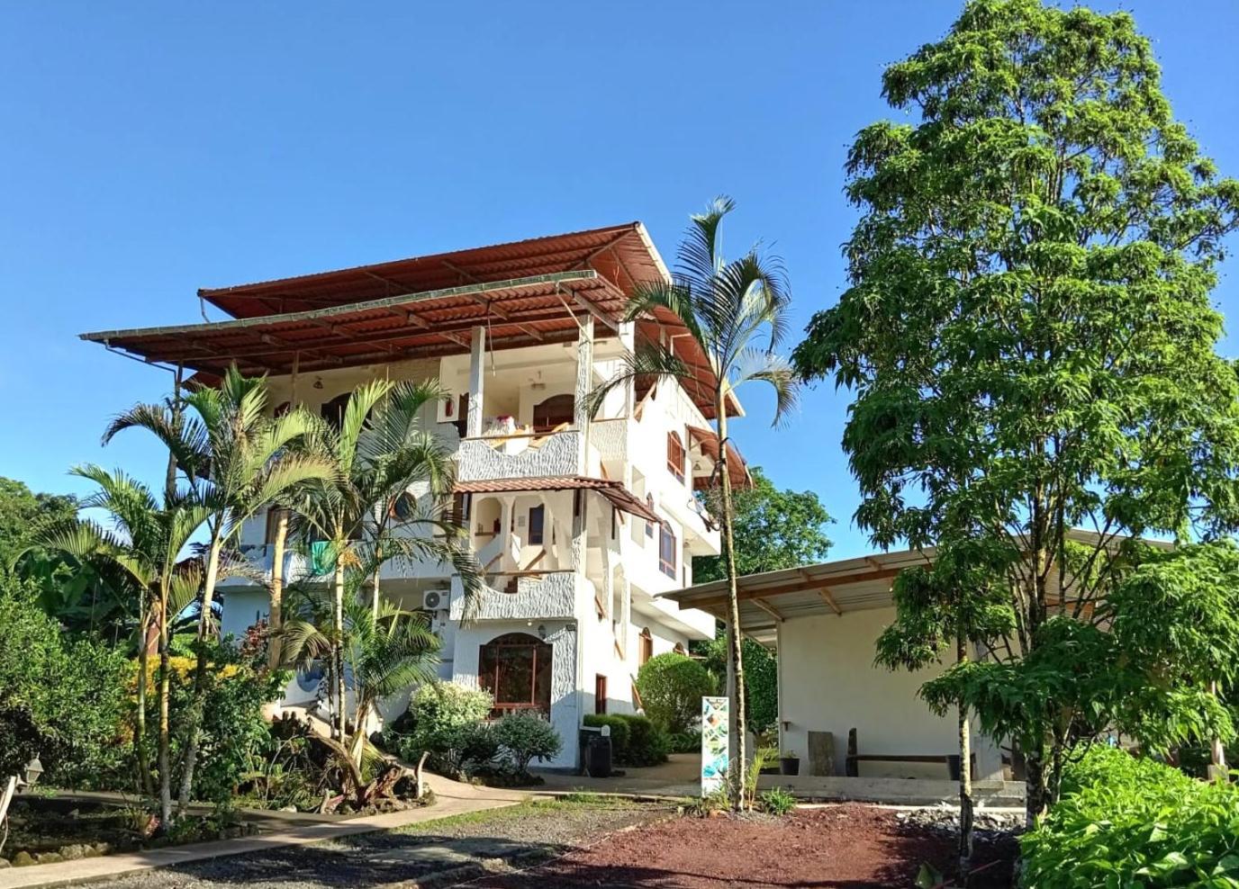 Hotel Twin Galapagos Puerto Ayora  Buitenkant foto